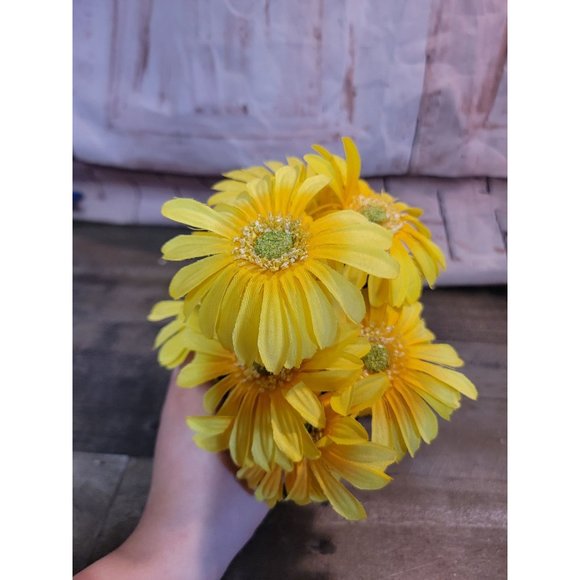 Yellow flowers dasiy fake decor spring - Picture 2 of 5